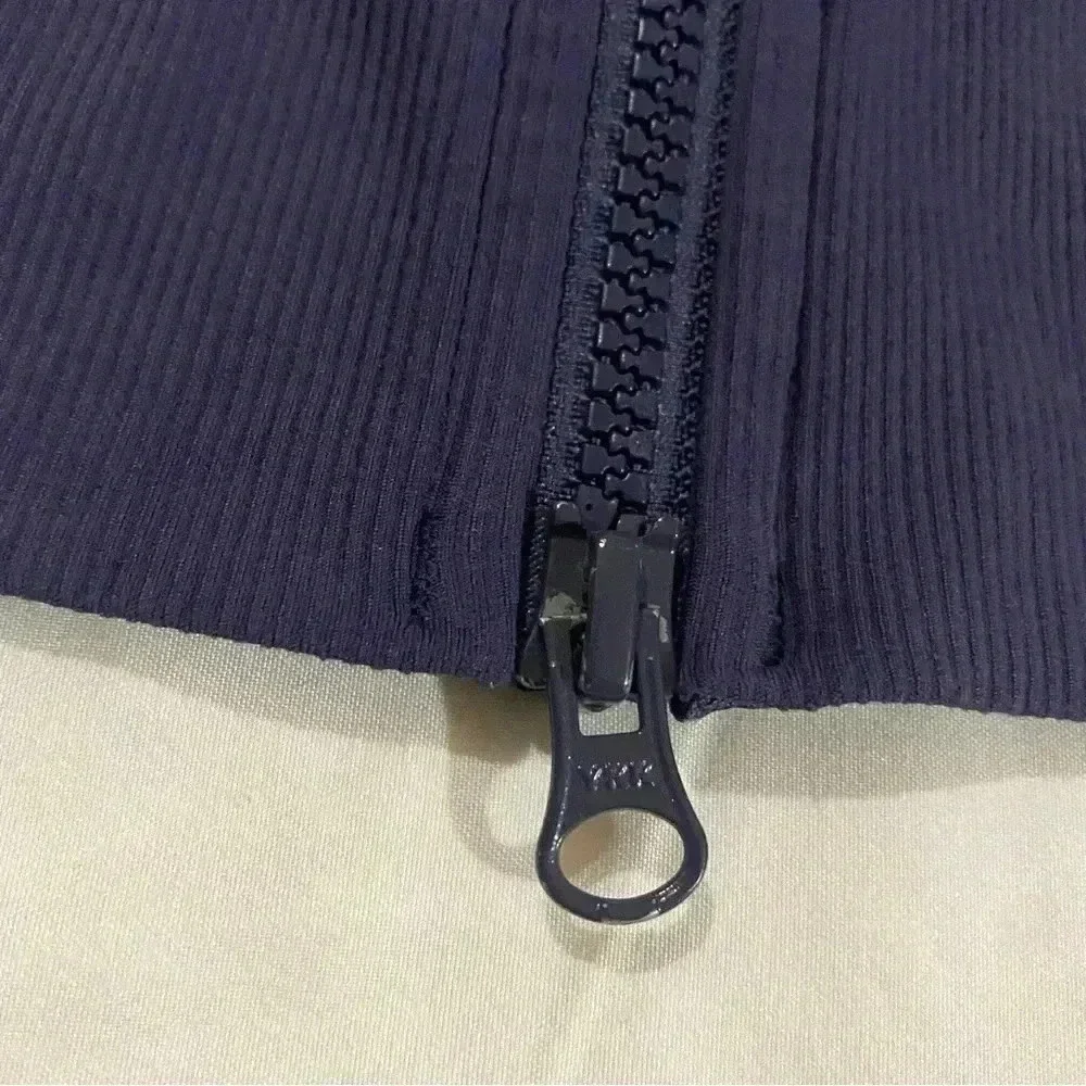 Lululemon Size  6 Luon Nice Asana Jacket Wee Are From Space Cadet Blue - Picture 3 of 11